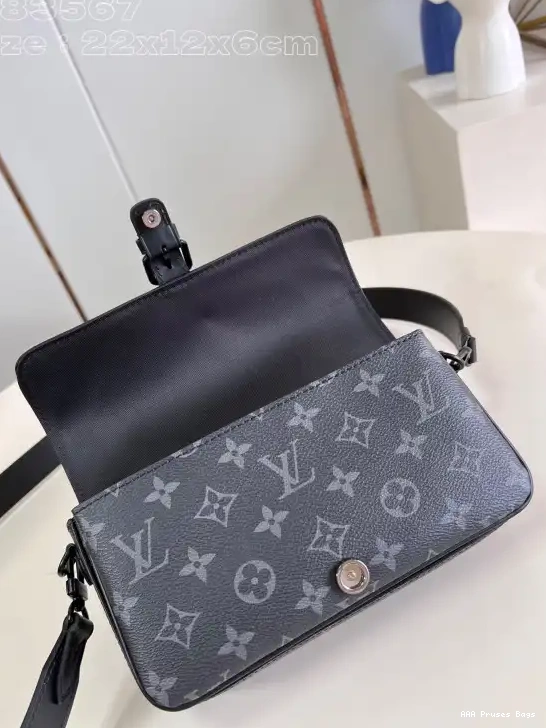 AAA Pruses Bags Wearable LOUIS Montsouris VUITTON Wallet 0622